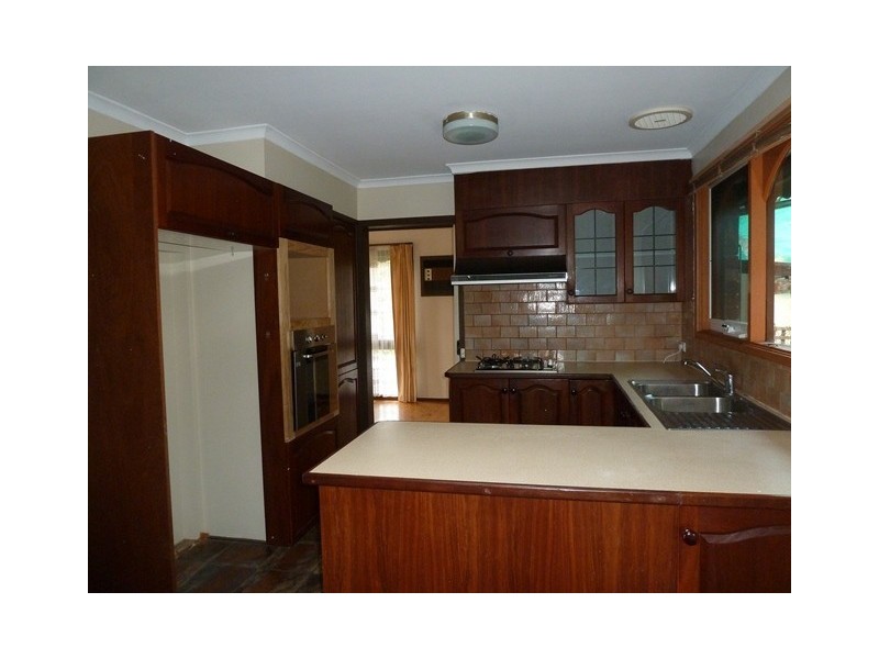 13 Carol Street, Scoresby VIC 3179