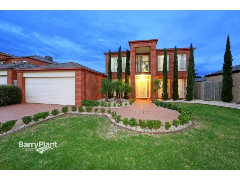 4 Gleneagles Court, Rowville VIC 3178