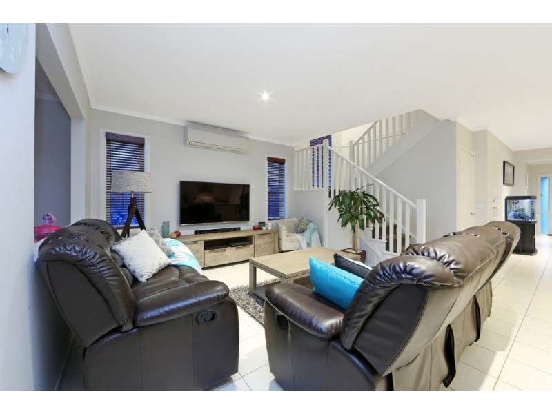 20 Koolamara Boulevard, Ferntree Gully VIC 3156