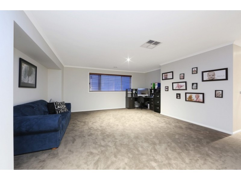 20 Koolamara Boulevard, Ferntree Gully VIC 3156