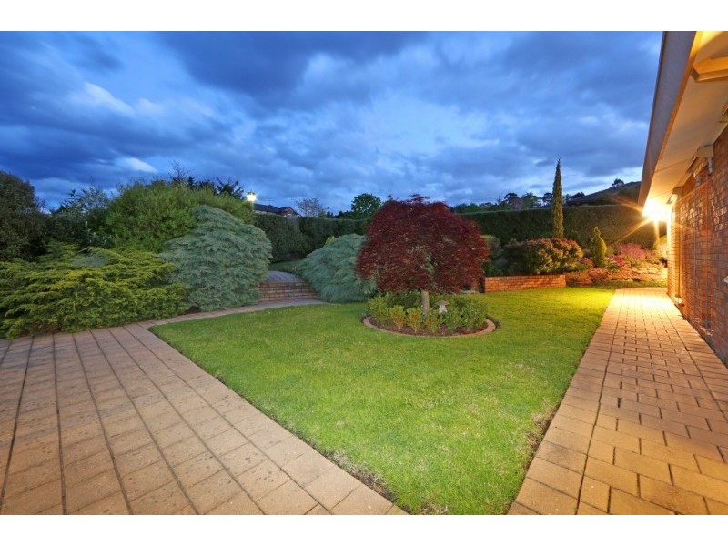 12 Parkside Boulevard, Lysterfield South VIC 3156