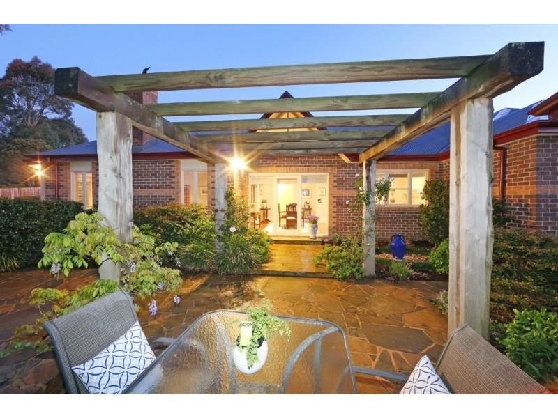 61 Major Crescent, Lysterfield VIC 3156