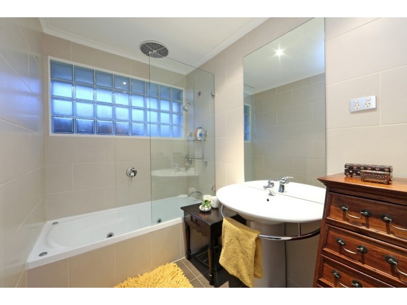 1607 Ferntree Gully Road, Knoxfield VIC 3180