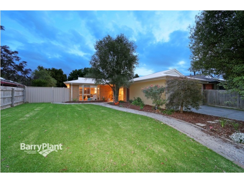 14 Meadowview Court, Ferntree Gully VIC 3156