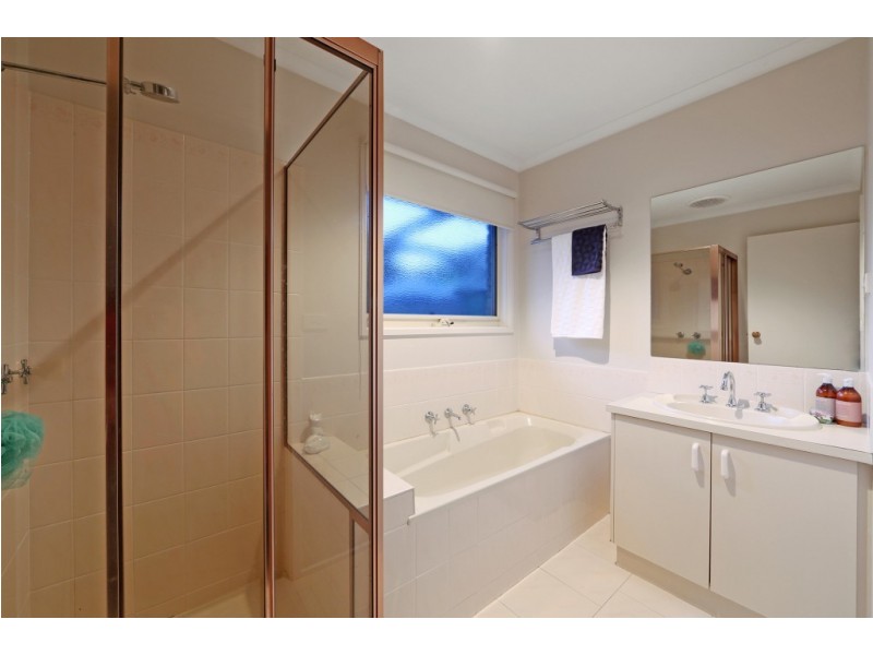 14 Meadowview Court, Ferntree Gully VIC 3156