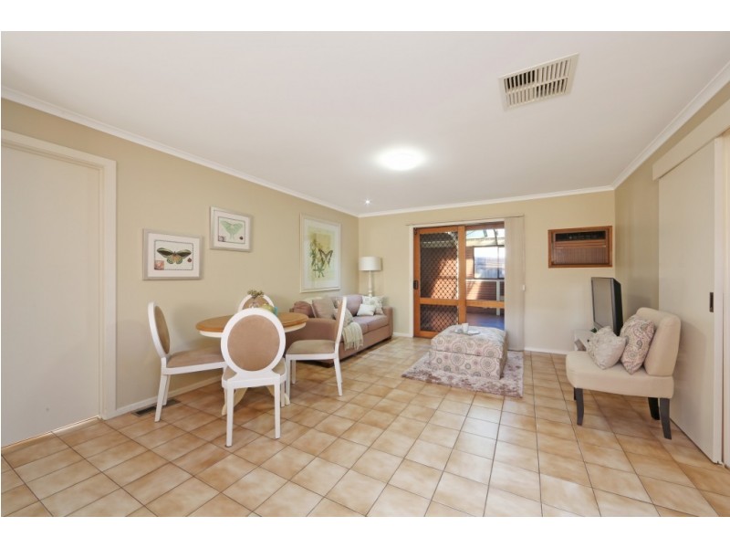 9 Saunders Close, Lysterfield VIC 3156