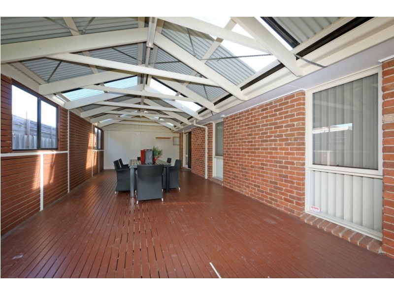 9 Saunders Close, Lysterfield VIC 3156