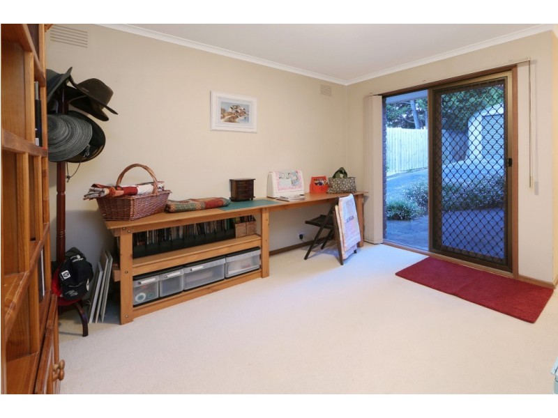 11 Kedleston Way, Rowville VIC 3178