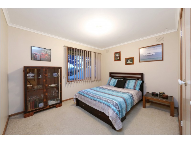 11 Kedleston Way, Rowville VIC 3178