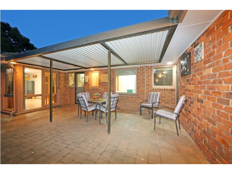 11 Kedleston Way, Rowville VIC 3178