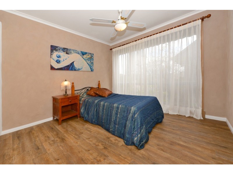 2 Emperor Court, Rowville VIC 3178