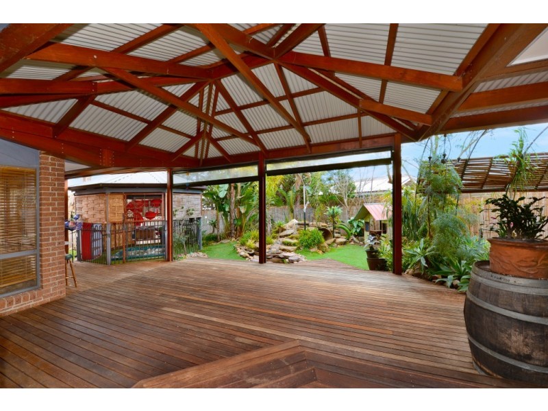 2 Emperor Court, Rowville VIC 3178