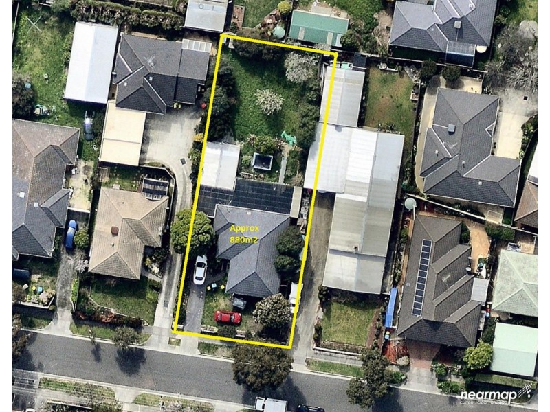 8 Fifth Avenue, Rowville VIC 3178