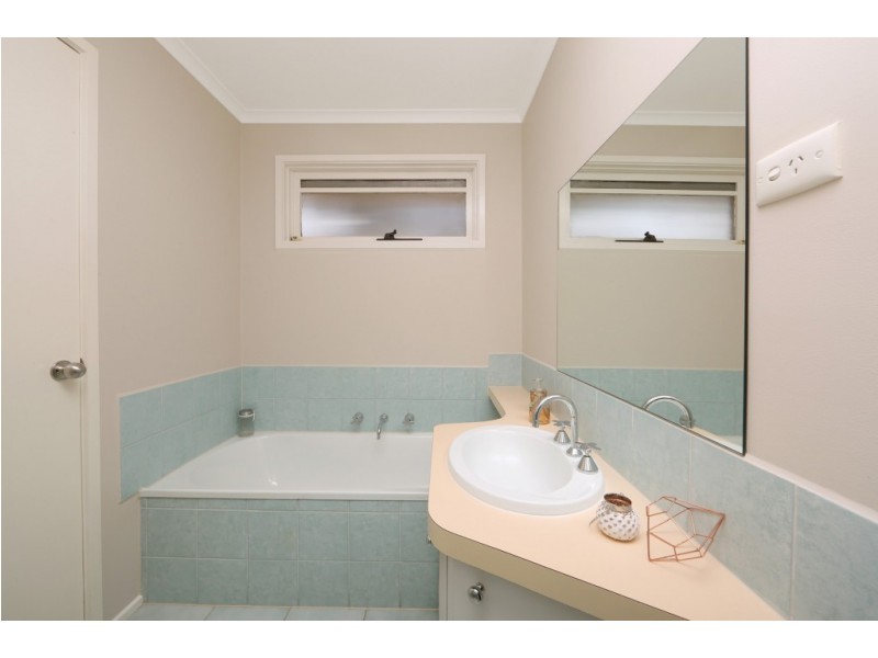 1/54 Sullivan Avenue, Lysterfield VIC 3156