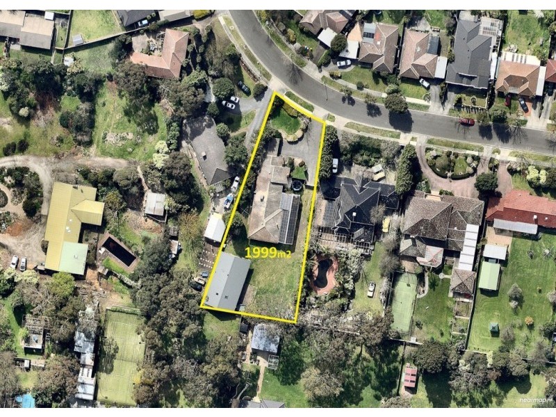 28 Murray Crescent, Rowville VIC 3178