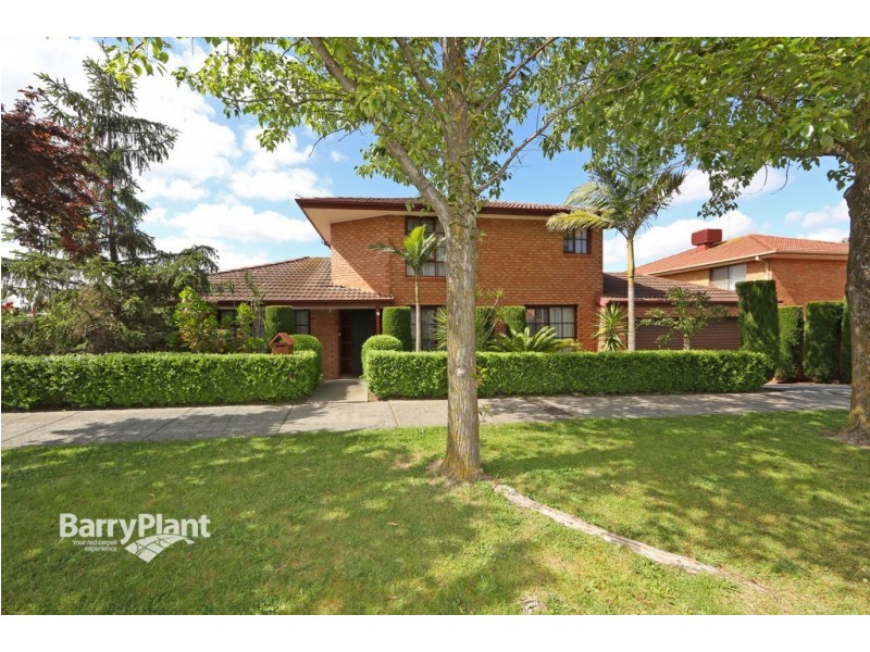 12 Moya Close, Endeavour Hills VIC 3802