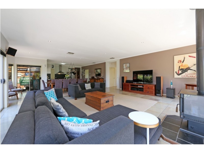 3 Sutherland Court, Mulgrave VIC 3170