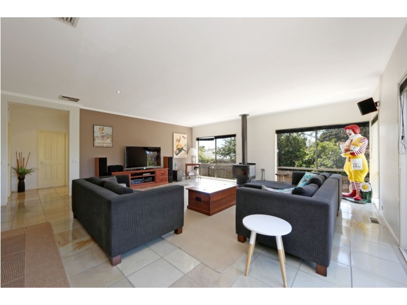 3 Sutherland Court, Mulgrave VIC 3170