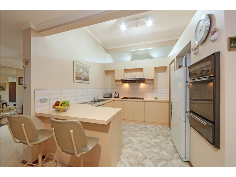 4 Jacob Drive, Rowville VIC 3178