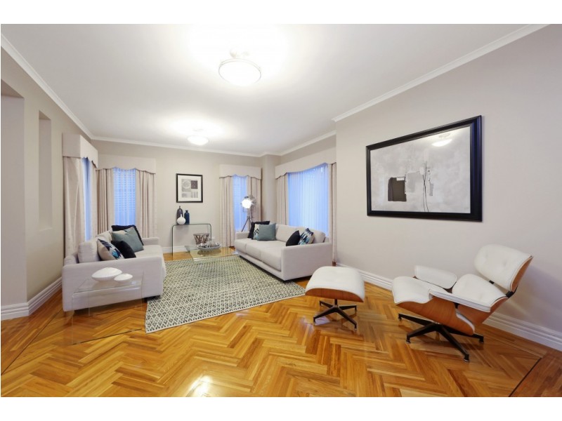 16 Paratea Drive, Rowville VIC 3178