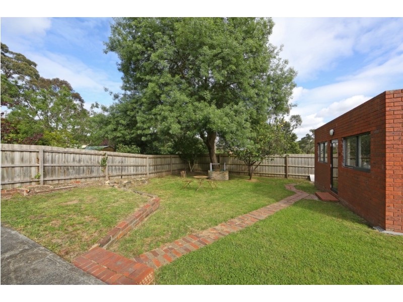 35 Waratah Avenue, The Basin VIC 3154