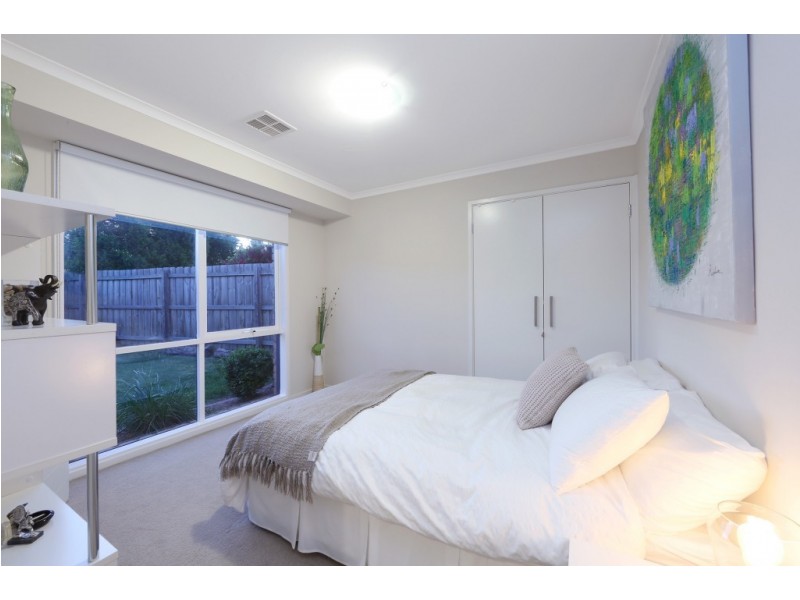 55 Lakeview Avenue, Rowville VIC 3178