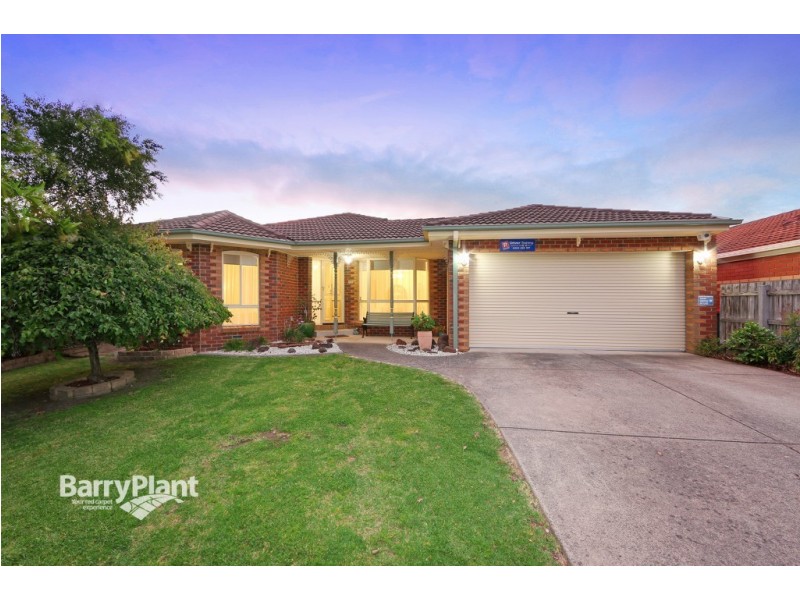 13 Kilcunda Drive, Rowville VIC 3178