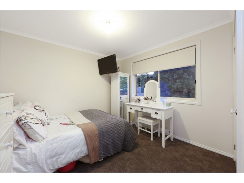 13 Kilcunda Drive, Rowville VIC 3178