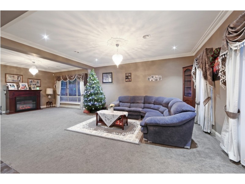 21 Victoria Knox Avenue, Rowville VIC 3178