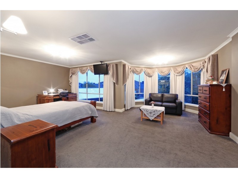 21 Victoria Knox Avenue, Rowville VIC 3178