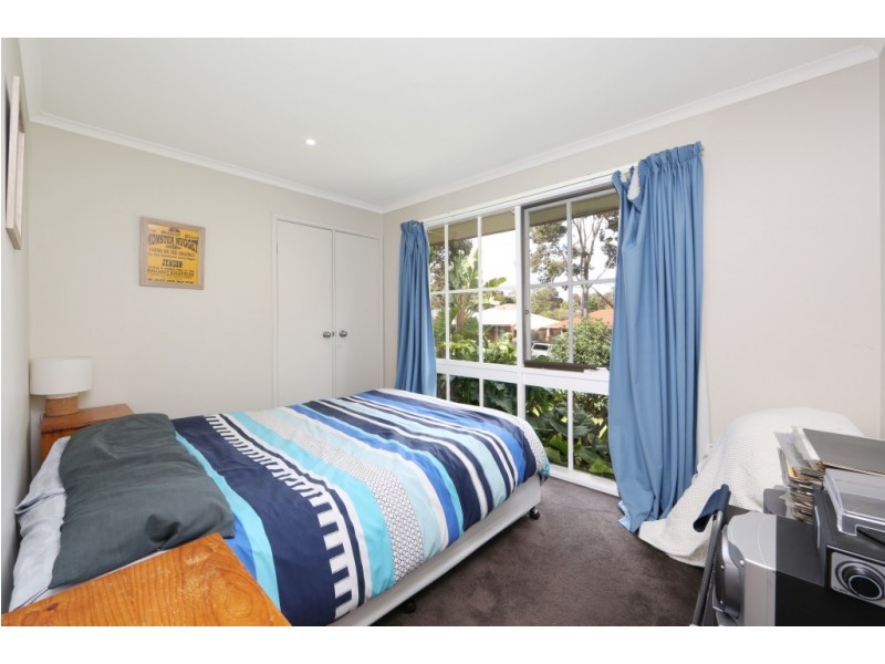 6 Bridgewater Way, Rowville VIC 3178