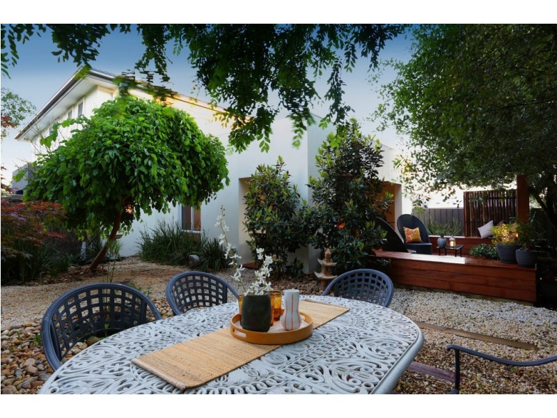 71 Sovereign Manors Crescent, Rowville VIC 3178