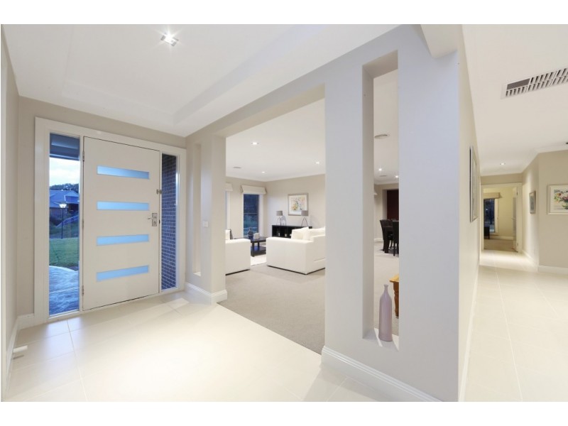 16 Gladesville Close, Lysterfield South VIC 3156