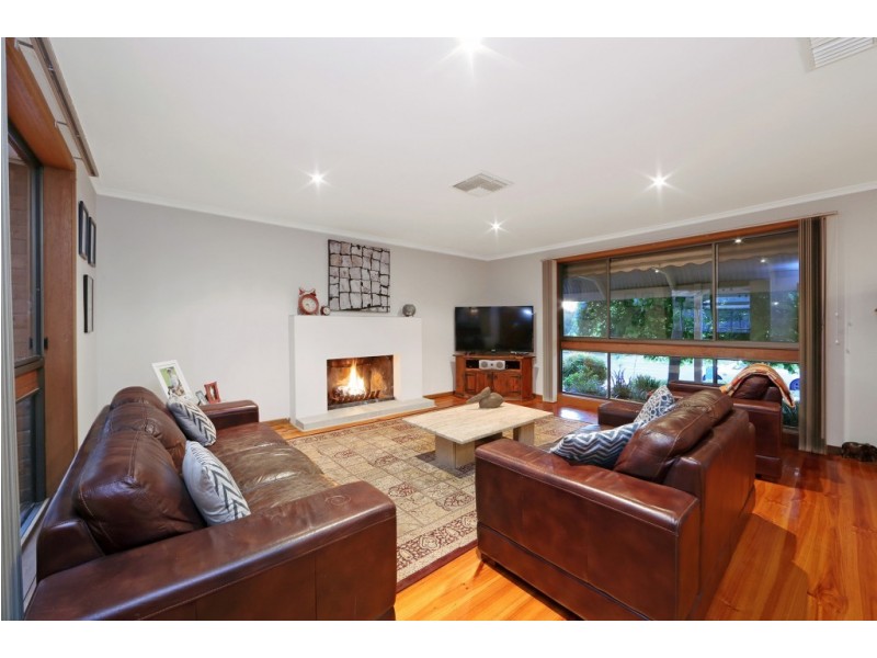 48 Goulburn Drive, Rowville VIC 3178