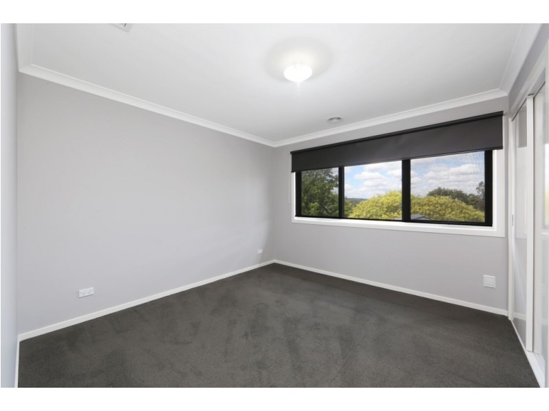 54 Elton Road, Ferntree Gully VIC 3156