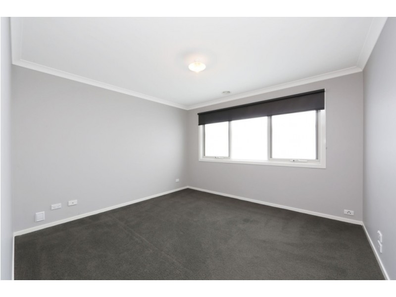 54 Elton Road, Ferntree Gully VIC 3156
