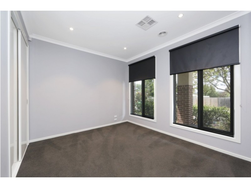 54 Elton Road, Ferntree Gully VIC 3156