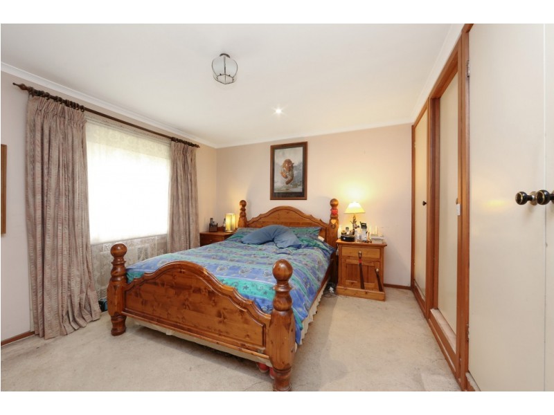 8 Trevena Close, Rowville VIC 3178