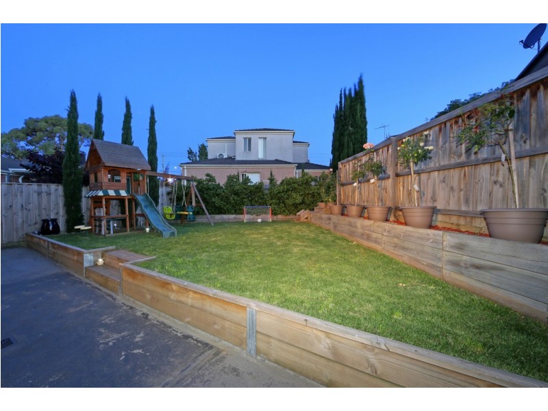 1A Stamford Crescent, Rowville VIC 3178