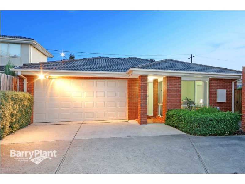 2/4 Lambourne Avenue, Rowville VIC 3178
