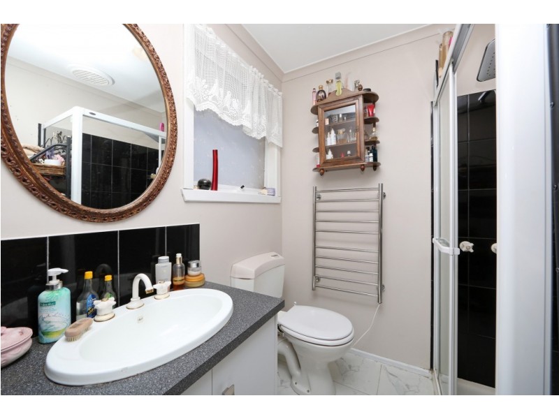 71 Lakesfield Drive, Lysterfield VIC 3156