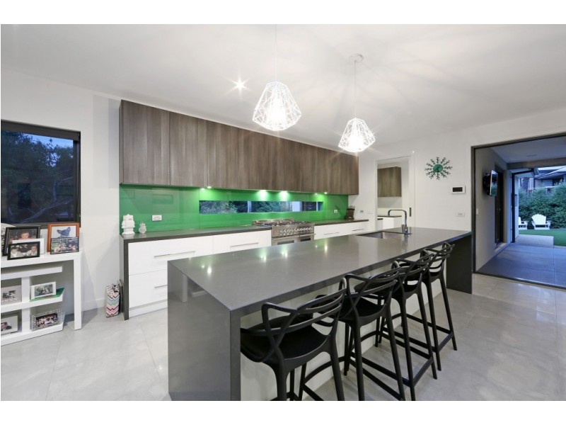 1 Hayes Court, Lysterfield VIC 3156