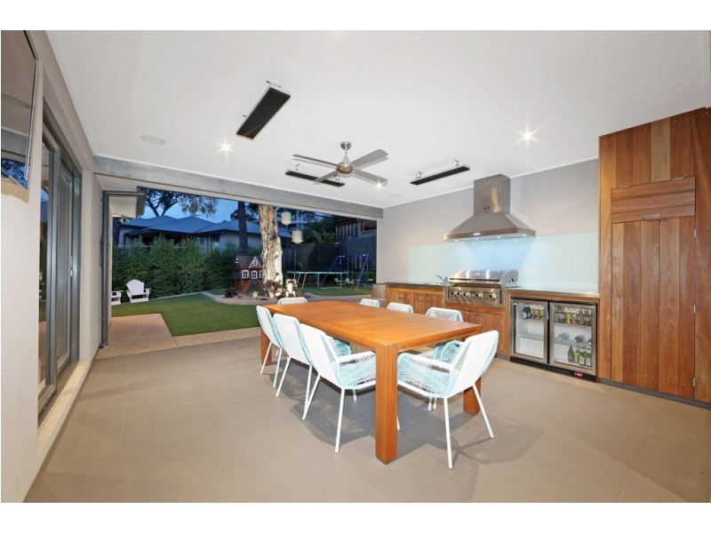 1 Hayes Court, Lysterfield VIC 3156