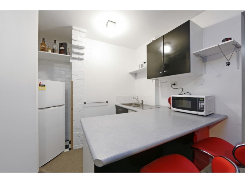 1/126 Glenfern Road, Ferntree Gully VIC 3156