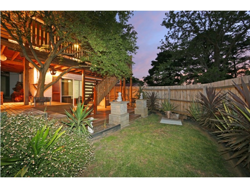 1/126 Glenfern Road, Ferntree Gully VIC 3156