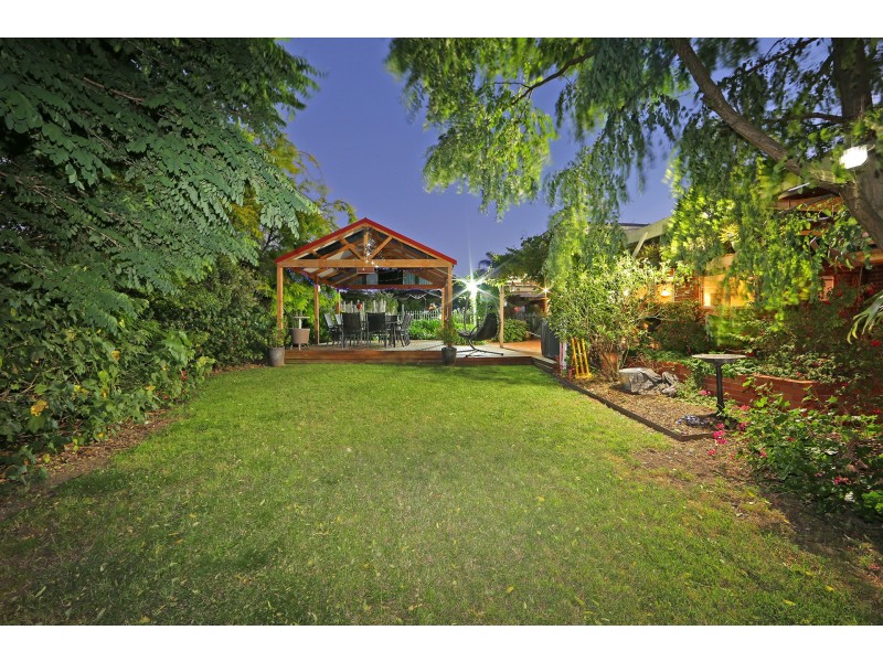 5 Crimea Close, Rowville VIC 3178