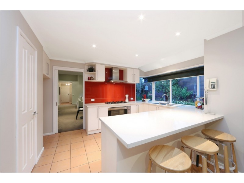 6 Constance Close, Lysterfield VIC 3156