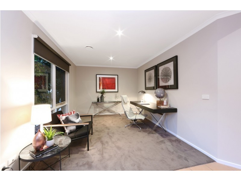 6 Constance Close, Lysterfield VIC 3156