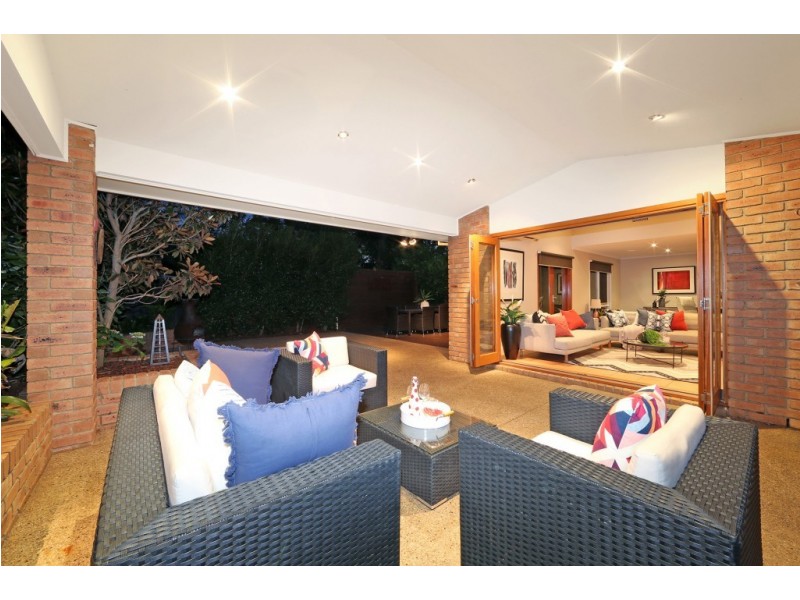 6 Constance Close, Lysterfield VIC 3156