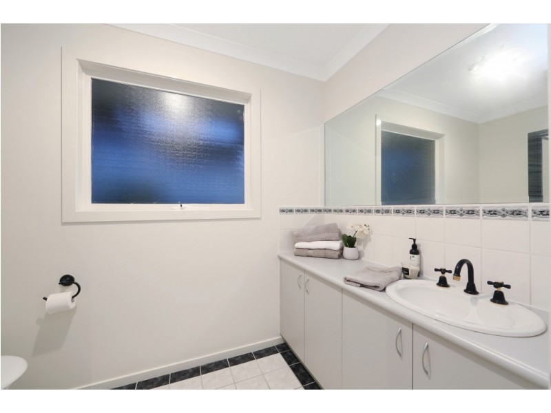 10 Webb Court, Rowville VIC 3178